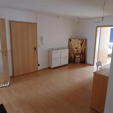 Lumini Apartment